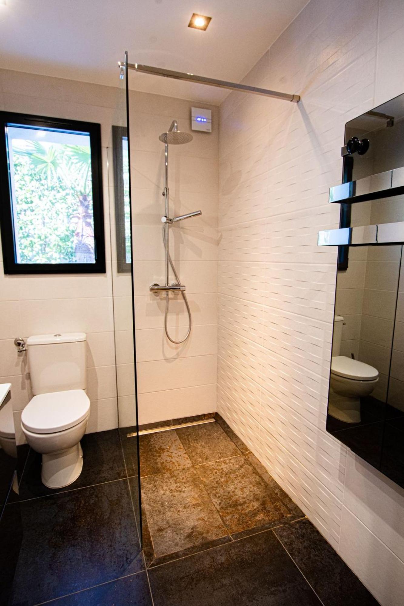Appartement De Caractere Avec Jacuzzi Fréjus Buitenkant foto